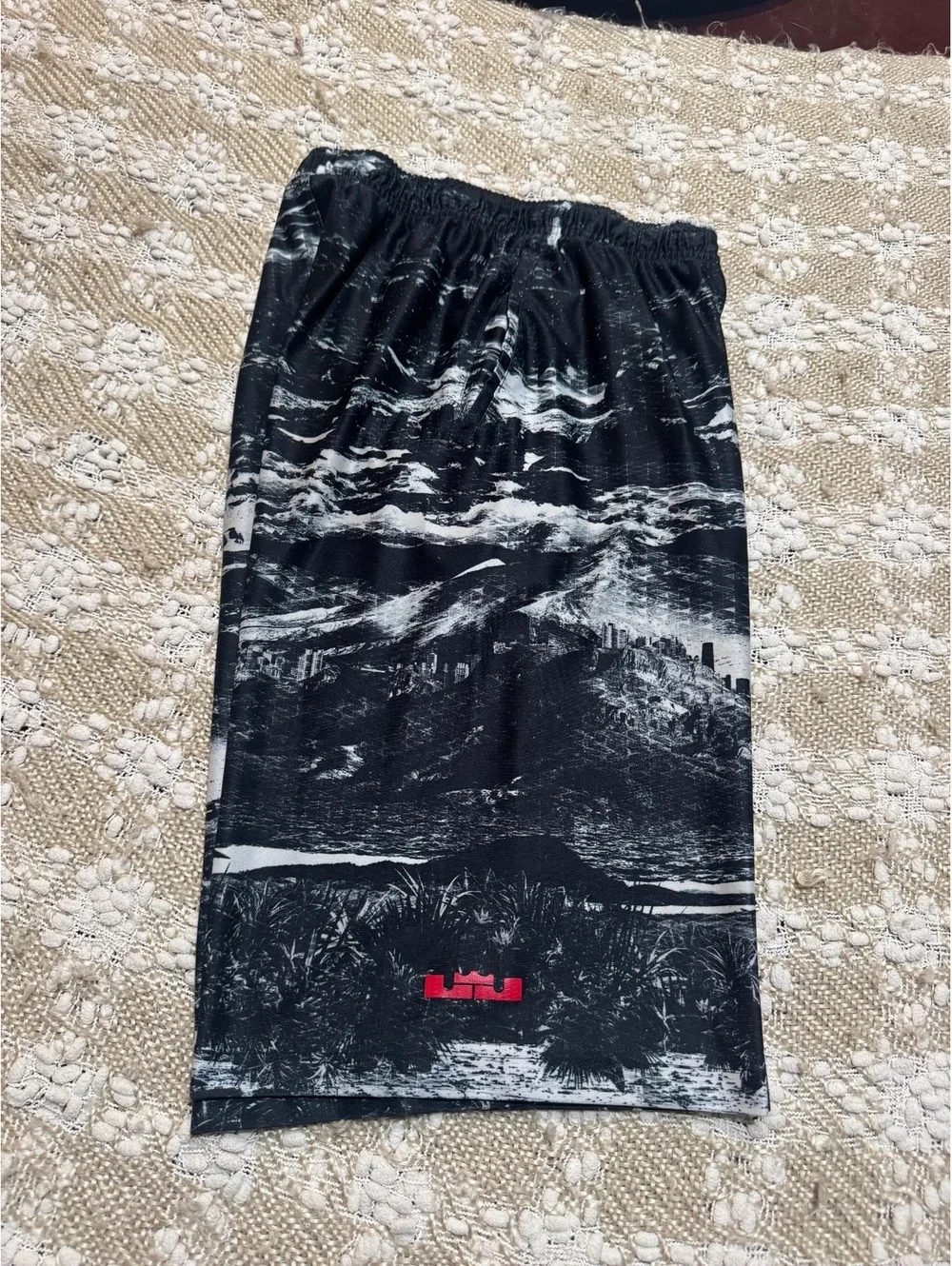 Nike Dri-Fit LeBron James Ultimate Elite Basketball Short Graphic Abstract L
